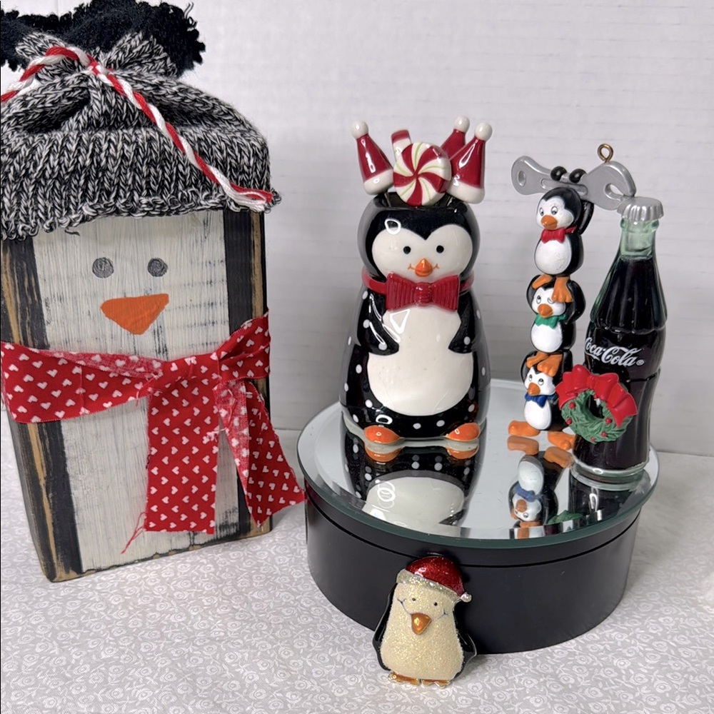 Festive Penguin Holiday Decor Set